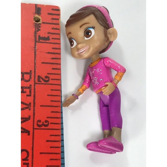 3.5” Polly Pocket Disney Doc McStuffins DOLL Wearing Pink Sparkle Toy Figure - Picture 5 of 6